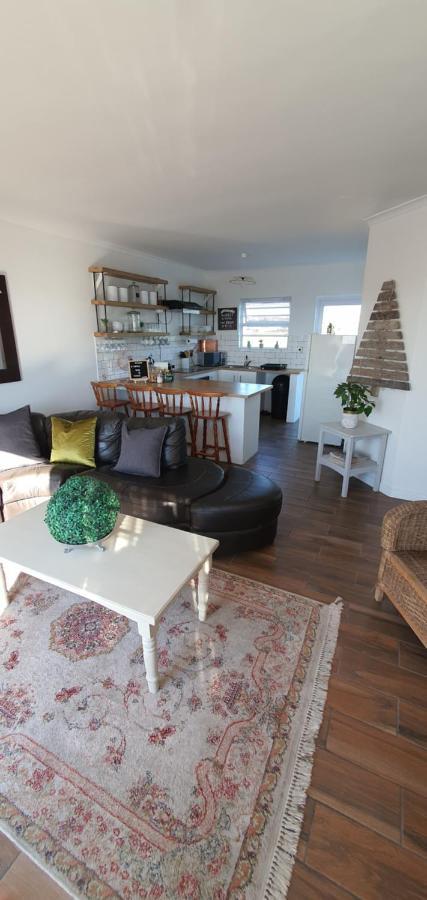 Aintree Farm Cottage Langebaan Esterno foto
